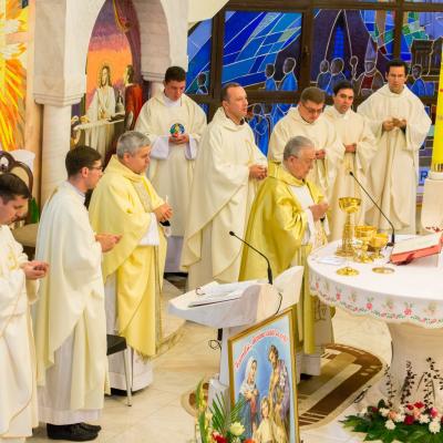 30 septembrie: Iaşi "Sfânta Tereza" - un an de la consacrarea altarului şi sfinţirea bisericii