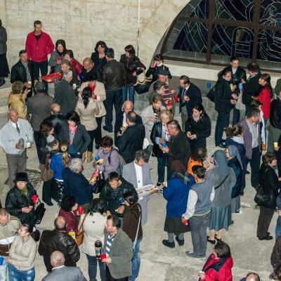 30 septembrie: Iaşi "Sfânta Tereza" - un an de la consacrarea altarului şi sfinţirea bisericii