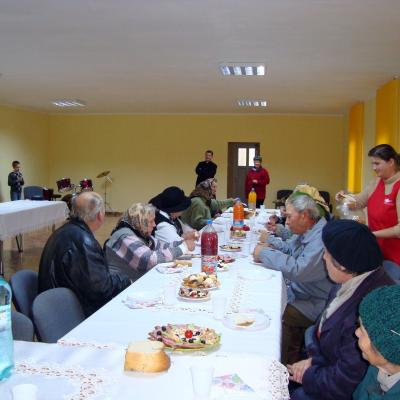 1 octombrie: Siret: Ziua Internaţională a Vârstnicului