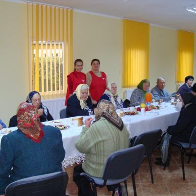 1 octombrie: Siret: Ziua Internaţională a Vârstnicului