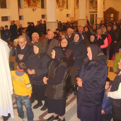 1 octombrie: Iugani: Ziua Internaţională a Vârstnicului