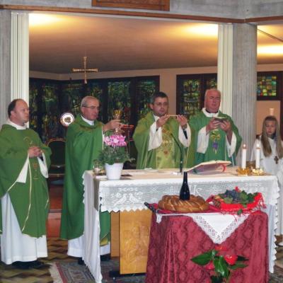 6 octombrie: Pordenone (IT): Un nou păstor în comunitatea catolică română