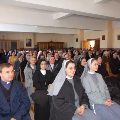 6 octombrie: Oneşti: Întâlnirea diecezană a persoanelor consacrate