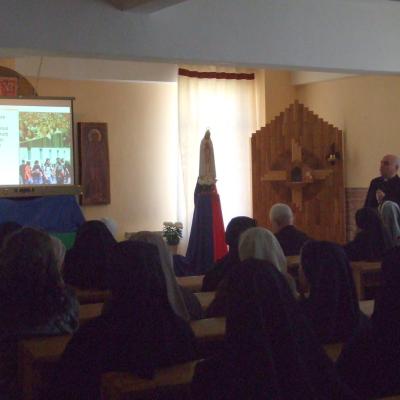 6 octombrie: Oneşti: Întâlnirea diecezană a persoanelor consacrate