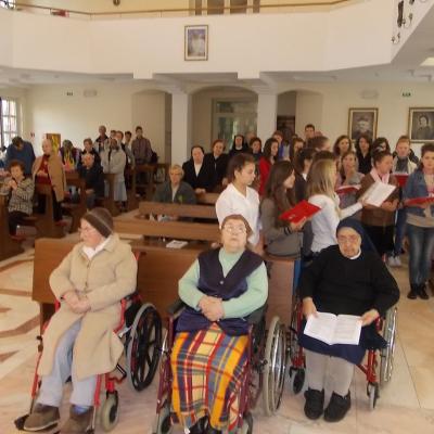 7 octombrie: Iaşi: Binecuvântarea grotei închinată sfintei Fecioare Maria la Casa Providenţei