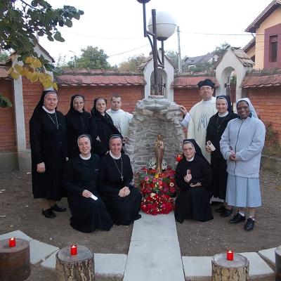7 octombrie: Iaşi: Binecuvântarea grotei închinată sfintei Fecioare Maria la Casa Providenţei