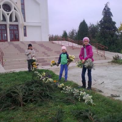 13-16 octombrie: Valea Mica: Vizita Icoanei Maicii Domnului de la Cacica