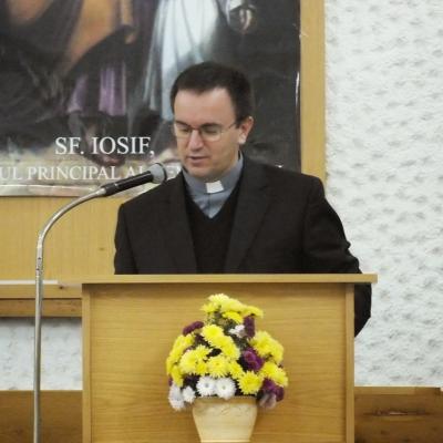 25 octombrie: Iaşi: Simpozion internaţional despre credinţă