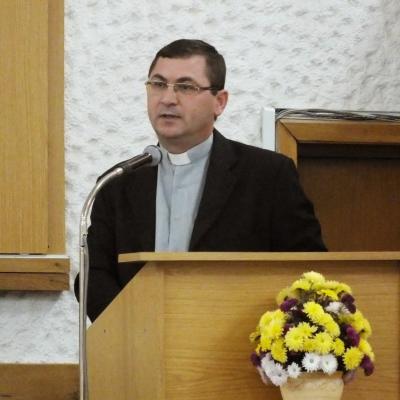 25 octombrie: Iaşi: Simpozion internaţional despre credinţă