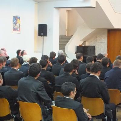25 octombrie: Iaşi: Simpozion internaţional despre credinţă