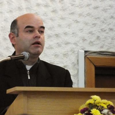 25 octombrie: Iaşi: Simpozion internaţional despre credinţă