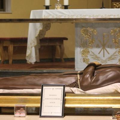 30 octombrie: Oneşti: Încheierea proiectului "Să-l facem cunoscut pe fericitul Ieremia prin arta dramatică", în cadrul Anului Ieremian
