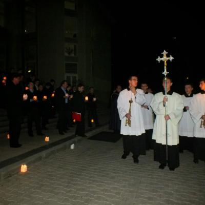 2 noiembrie: Iaşi: Pomenirea tuturor credincioşilor răposaţi