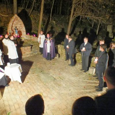 2 noiembrie: Iaşi: Pomenirea tuturor credincioşilor răposaţi