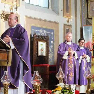 2 noiembrie: Iaşi: Pomenirea tuturor credincioşilor răposaţi