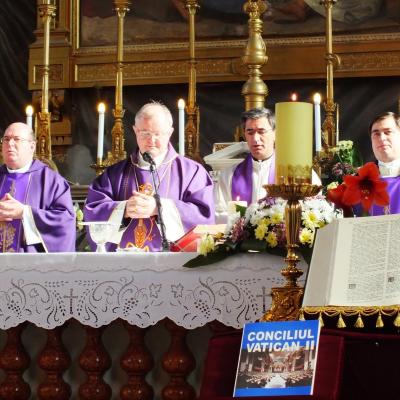 2 noiembrie: Iaşi: Pomenirea tuturor credincioşilor răposaţi