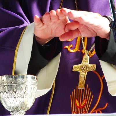 2 noiembrie: Iaşi: Pomenirea tuturor credincioşilor răposaţi