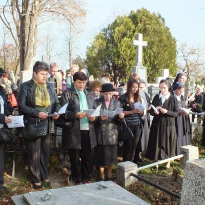 2 noiembrie: Iaşi: Pomenirea tuturor credincioşilor răposaţi