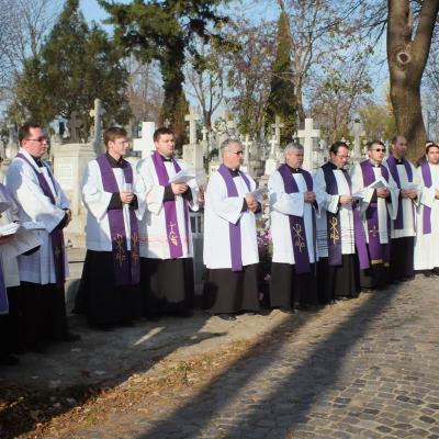 2 noiembrie: Iaşi: Pomenirea tuturor credincioşilor răposaţi