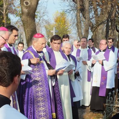 2 noiembrie: Iaşi: Pomenirea tuturor credincioşilor răposaţi