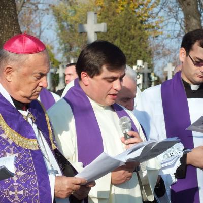 2 noiembrie: Iaşi: Pomenirea tuturor credincioşilor răposaţi