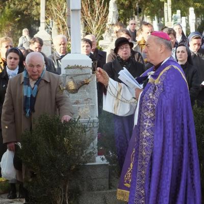 2 noiembrie: Iaşi: Pomenirea tuturor credincioşilor răposaţi