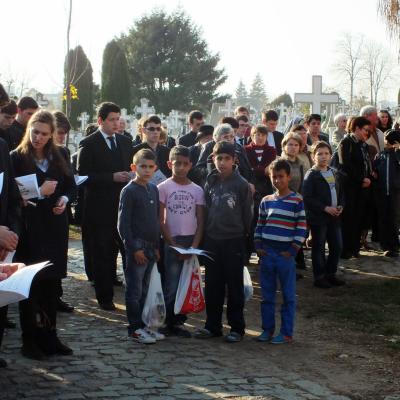 2 noiembrie: Iaşi: Pomenirea tuturor credincioşilor răposaţi