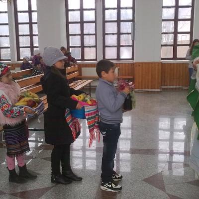 10 noiembrie: Valea Mică: Ziua recoltei