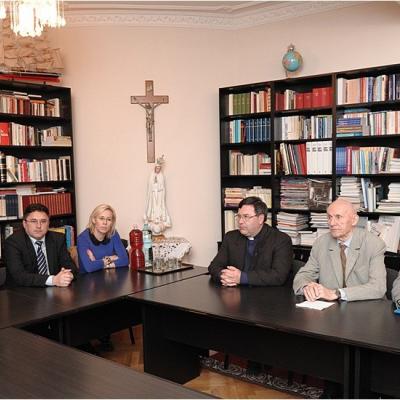 14 noiembrie: Iaşi. Vizita domnului Marek Szczygieł, ambasadorul Polonie în România, la PS Petru Gherghel, la Episcopia Romano-Catolică de Iaşi
