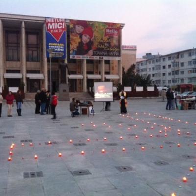 16 noiembrie: Caritas: Un milion de stele au luminat acelaşi cer din locuri diferite