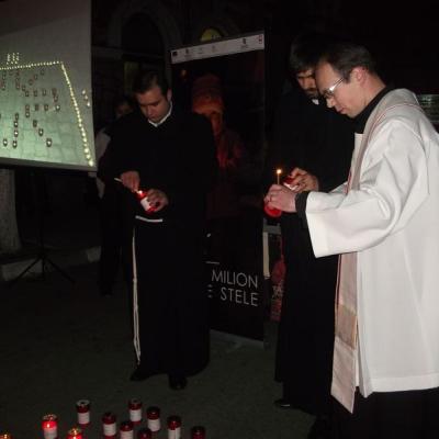 16 noiembrie: Caritas: Un milion de stele au luminat acelaşi cer din locuri diferite