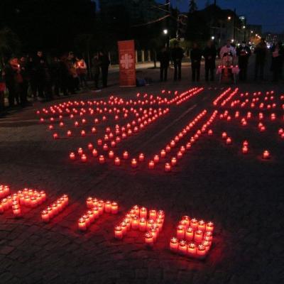 16 noiembrie: Caritas: Un milion de stele au luminat acelaşi cer din locuri diferite