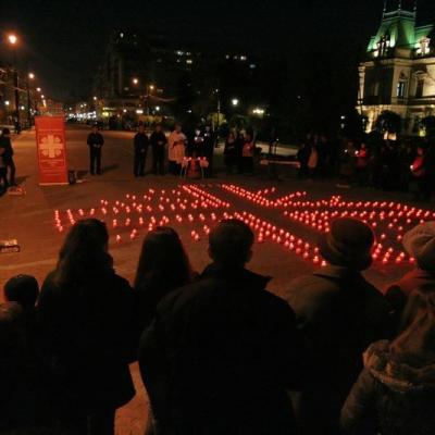 16 noiembrie: Caritas: Un milion de stele au luminat acelaşi cer din locuri diferite