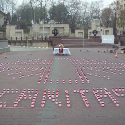 16 noiembrie: Caritas: Un milion de stele au luminat acelaşi cer din locuri diferite