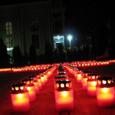 16 noiembrie: Caritas: Un milion de stele au luminat acelaşi cer din locuri diferite