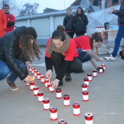 16 noiembrie: Caritas: Un milion de stele au luminat acelaşi cer din locuri diferite