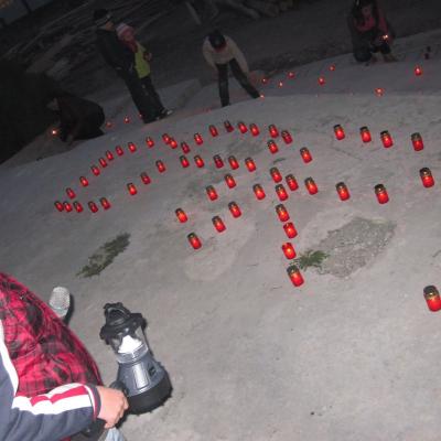16 noiembrie: Satu Nou: Candele şi voluntariat