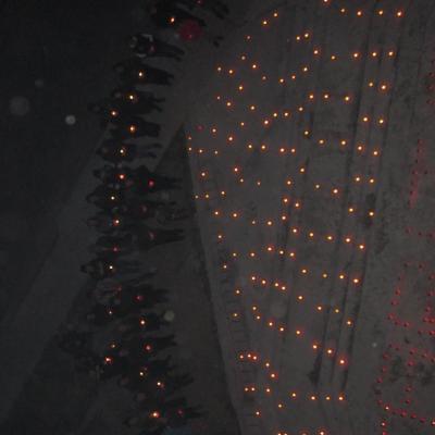 16 noiembrie: Satu Nou: Candele şi voluntariat
