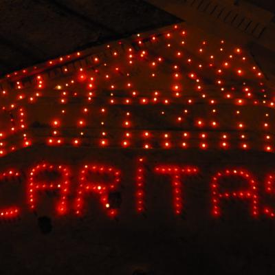 16 noiembrie: Satu Nou: Candele şi voluntariat