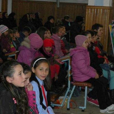 16 noiembrie: Tămăşeni: Întâlnirea Acţiunii Catolice pe zona Roman