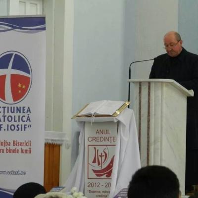 16 noiembrie: Tămăşeni: Întâlnirea Acţiunii Catolice pe zona Roman
