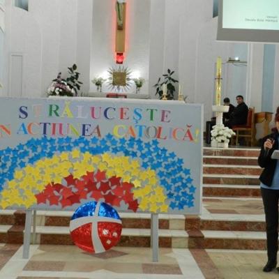 16 noiembrie: Tămăşeni: Întâlnirea Acţiunii Catolice pe zona Roman