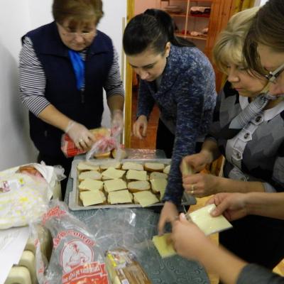 17 noiembrie: Iaşi: Praznicul copiilor în Parohia "Sfânta Tereza"