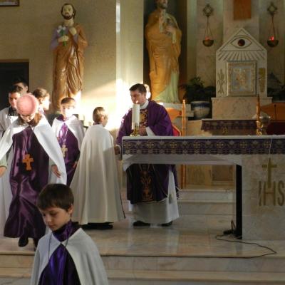 1 decembrie: Traian: Primirea şi binecuvântarea ministranţilor