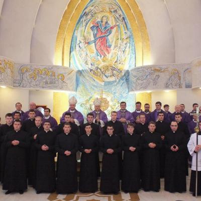1 decembrie: Iaşi: Admissio