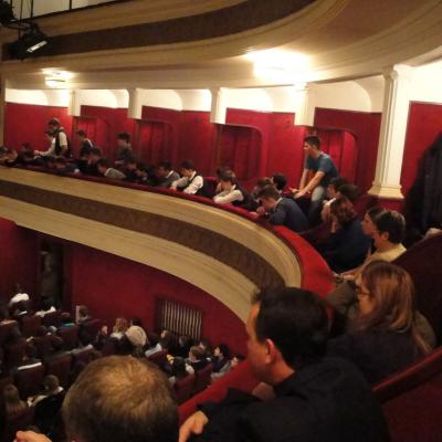 2 decembrie: Bacău: Piesa "Anton Durcovici - Omul cu faţa de bronz", la Teatrul "George Bacovia"