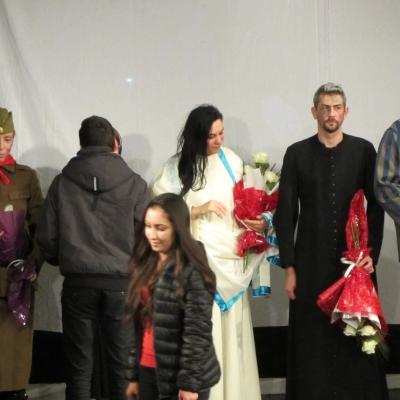 2 decembrie: Bacău: Piesa "Anton Durcovici - Omul cu faţa de bronz", la Teatrul "George Bacovia"