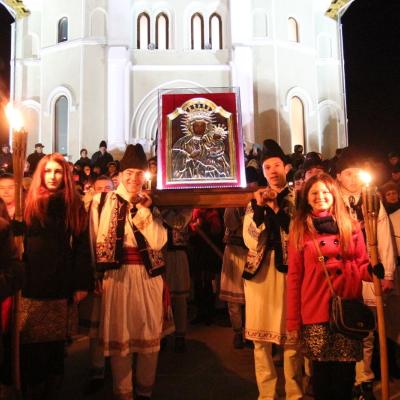 5-8 decembrie: Buruieneşti: Pelerinajul icoanei Maicii Domnului de la Cacica şi misiuni populare
