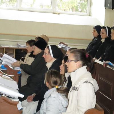 5-8 decembrie: Siret: Misiuni populare