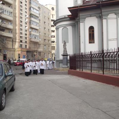 6 decembrie: Bacău: Hramul Parohiei "Sfântul Nicolae"